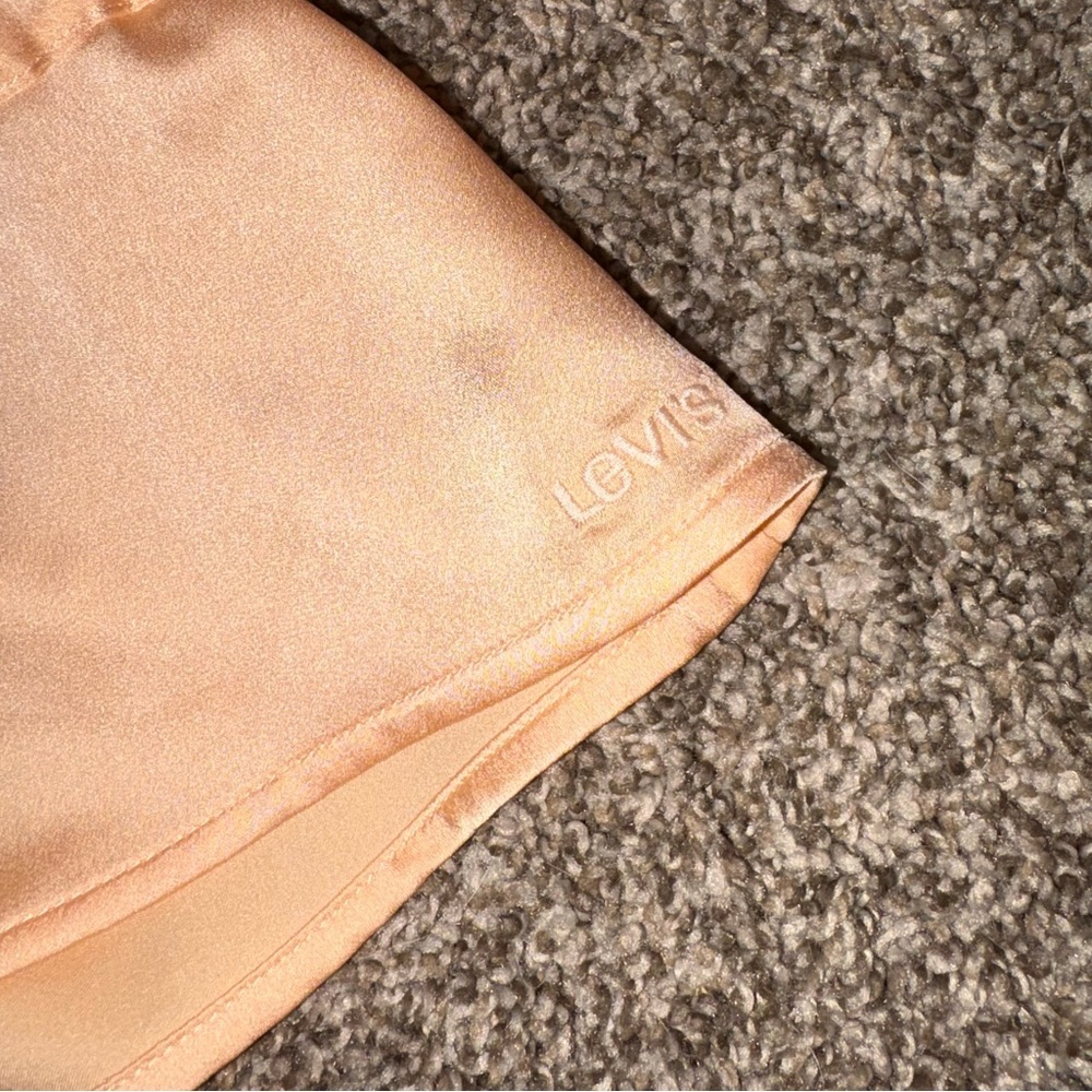 Levi’s Lindy blouse - Picture 5 of 10